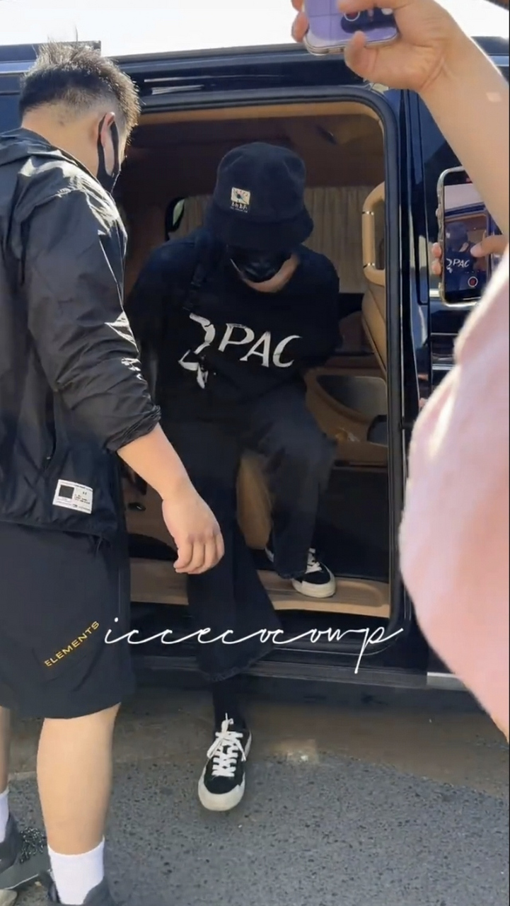 宋亚轩的脚好细好细#图文妙笔计划