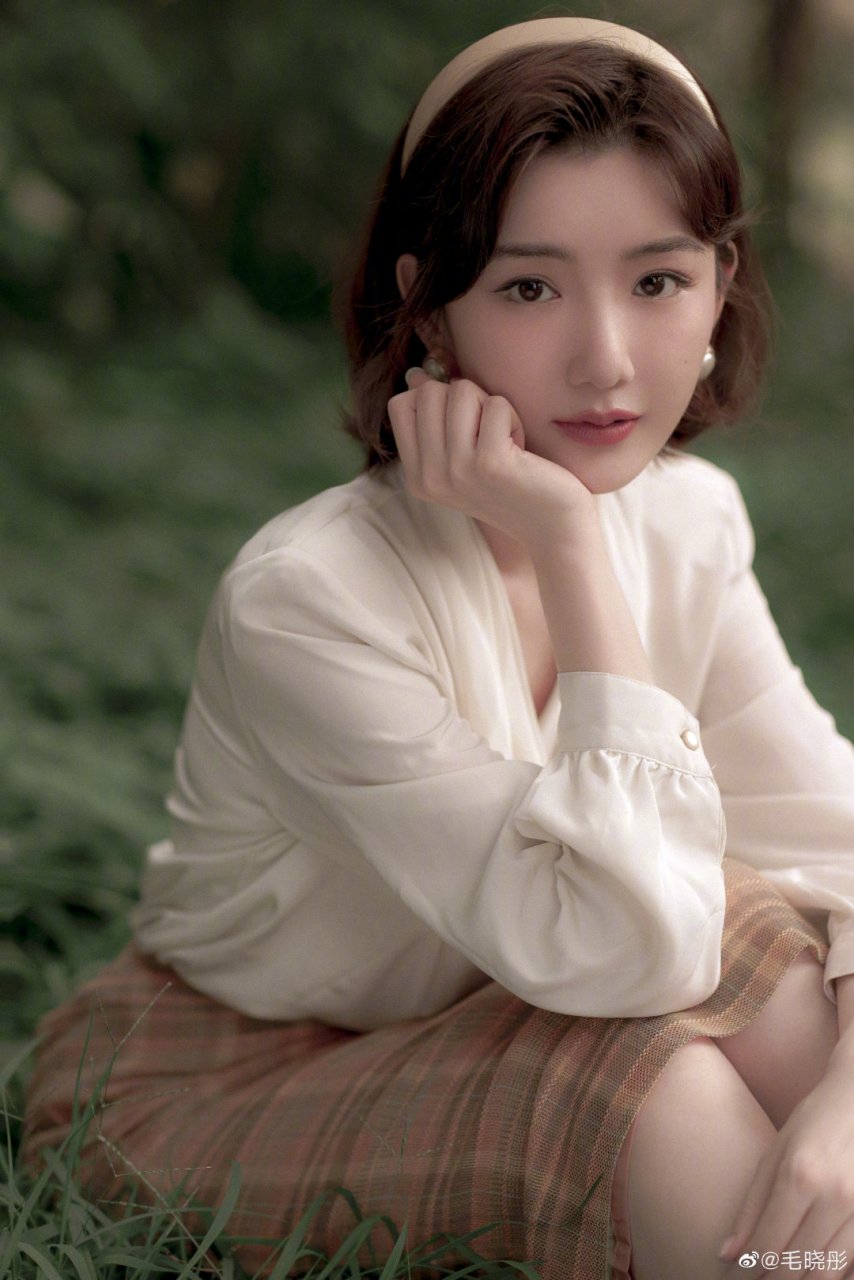 毛晓彤高清壁纸头像(十)[爱你]