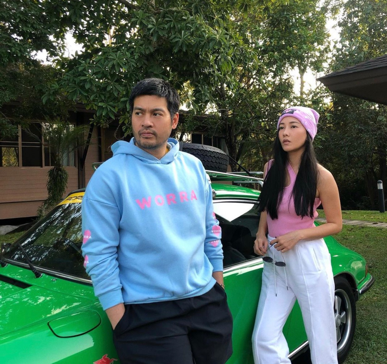 泰星noon称老公规定回家不能超过十点,mik晒童年照被女友夸可爱