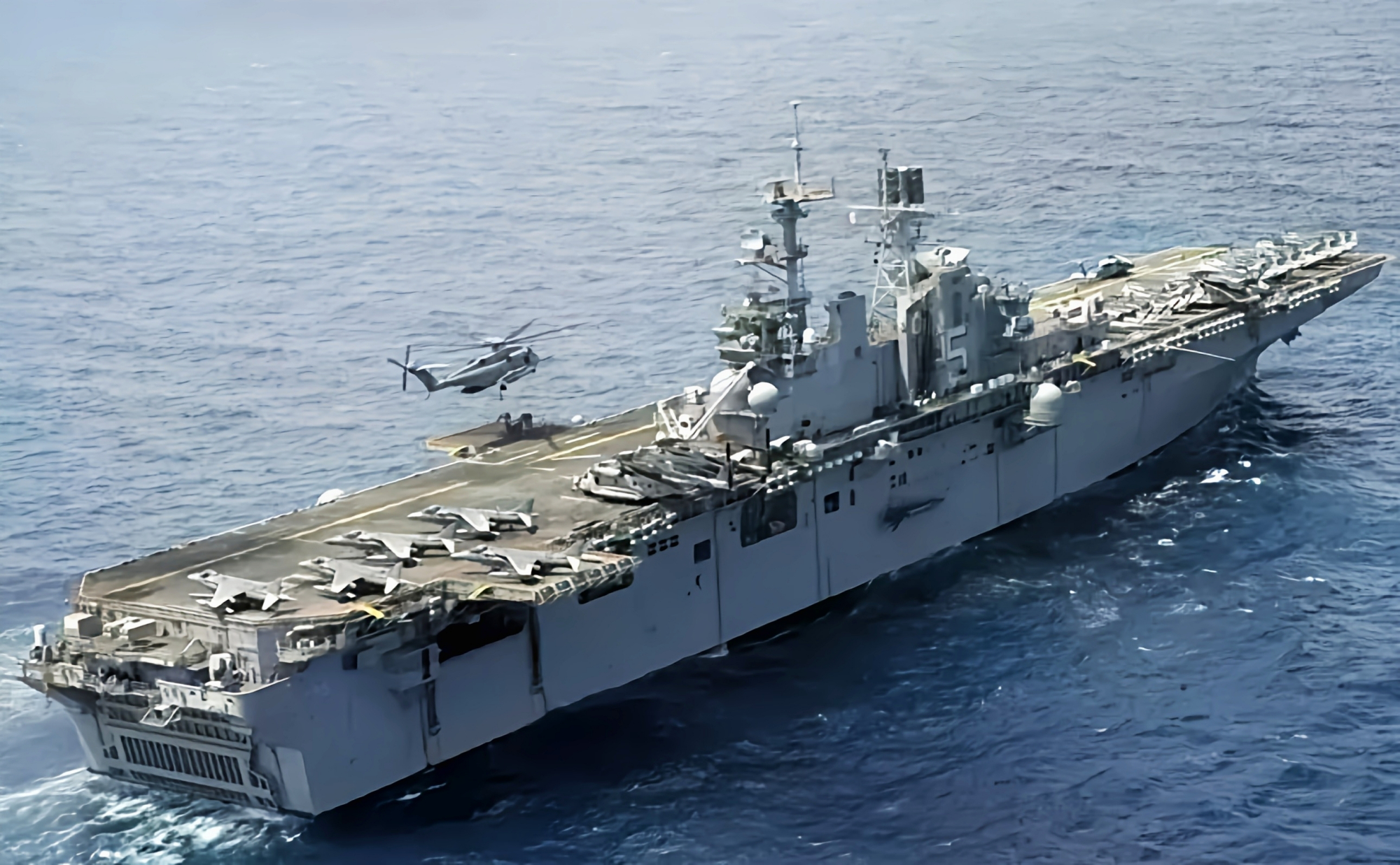 "塔拉瓦"级两栖攻击舰:当代立体化登陆作战的开山鼻祖