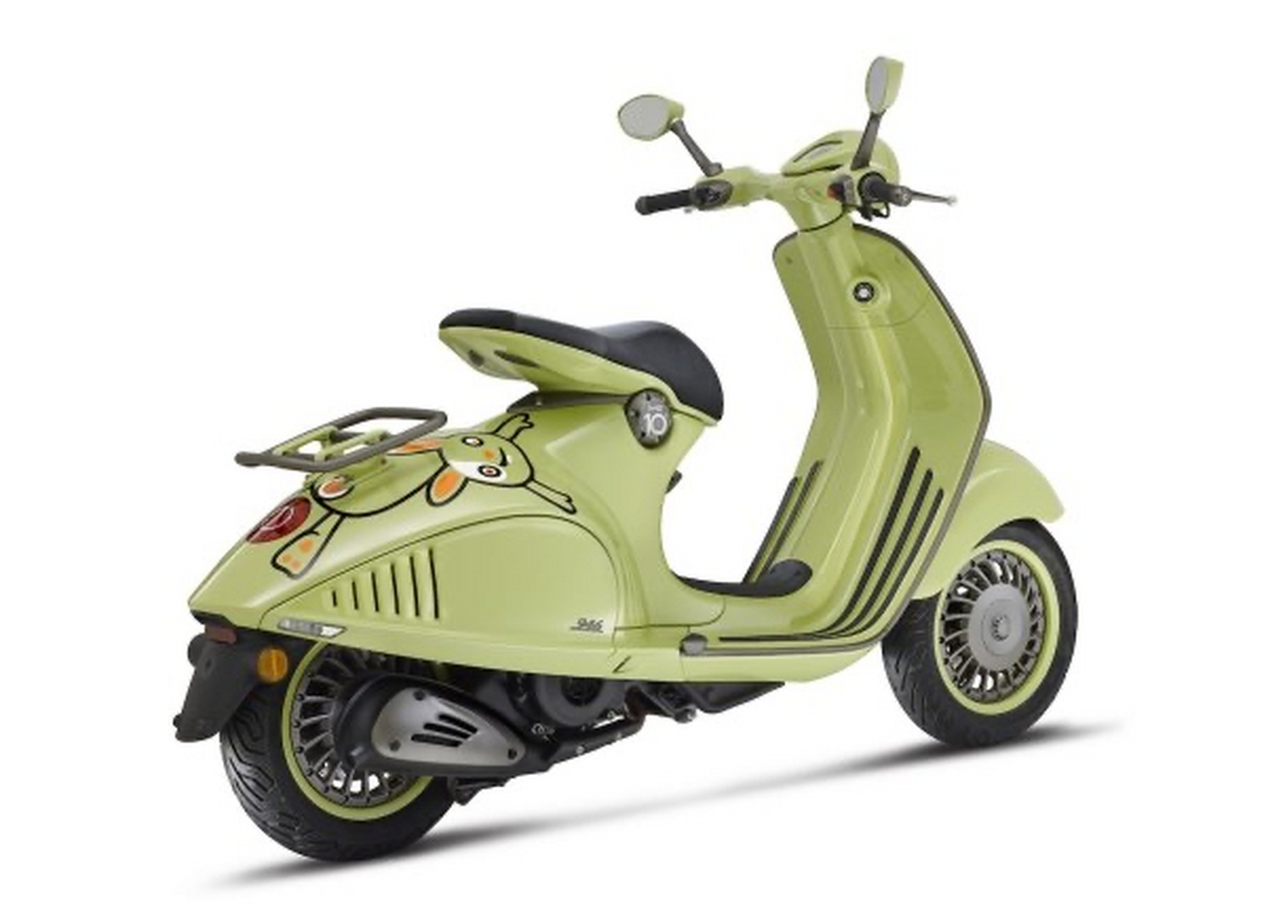 亮相米兰车展的vespa 946 10°anniversario,946确实好看,不愧是最美