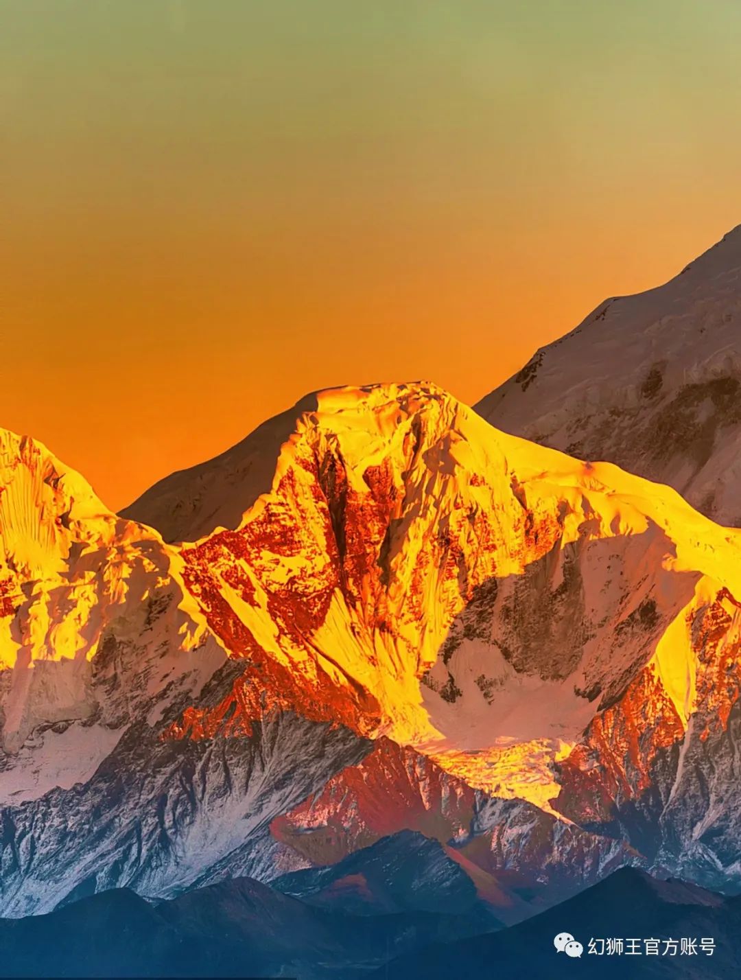 「幻狮王著作」进入高维空间赋能质变超级人