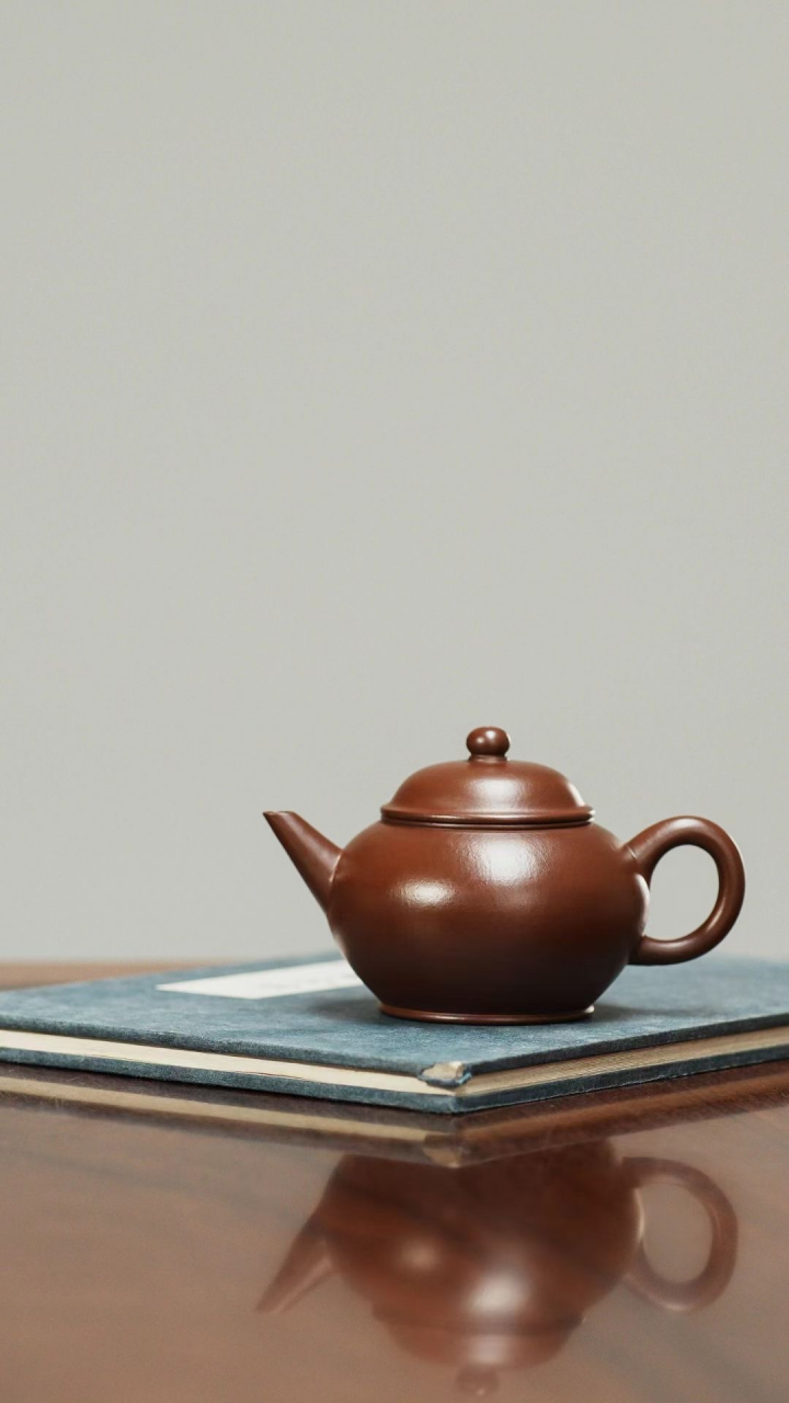 盛益明 新品水平壶  150cc ,紫朱泥 67 比之前的水平身桶高一点,胖