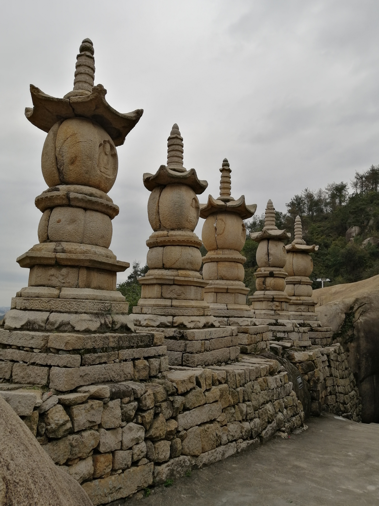 泉州南安五塔岩风光实拍图