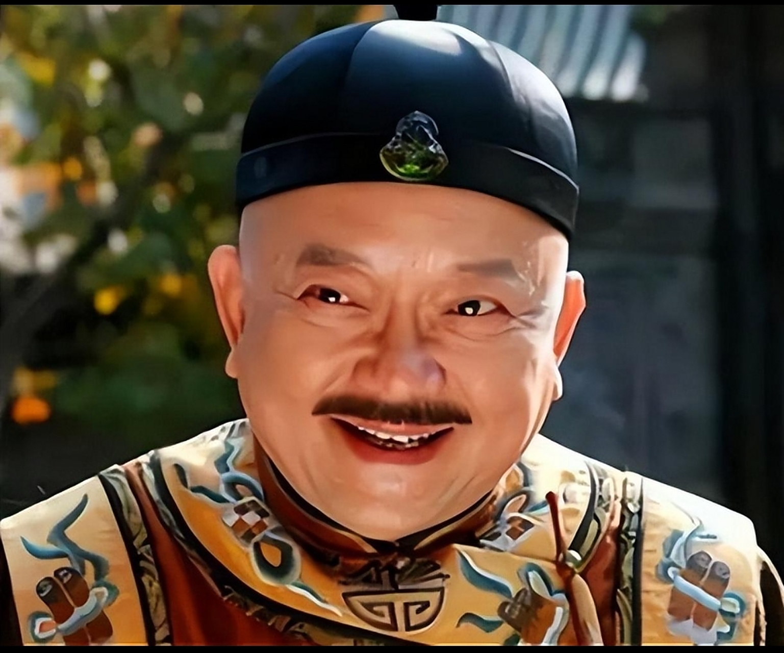 历史上的和珅和现实中的演员王刚有着截然不同的风格