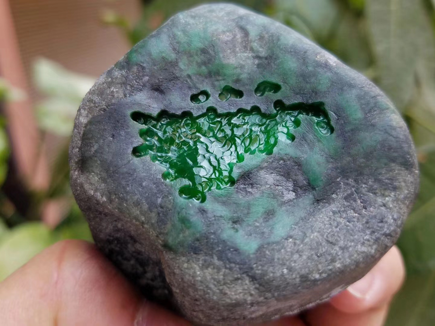 莫湾基色料开大窗玻璃种帝王绿戒面收藏级