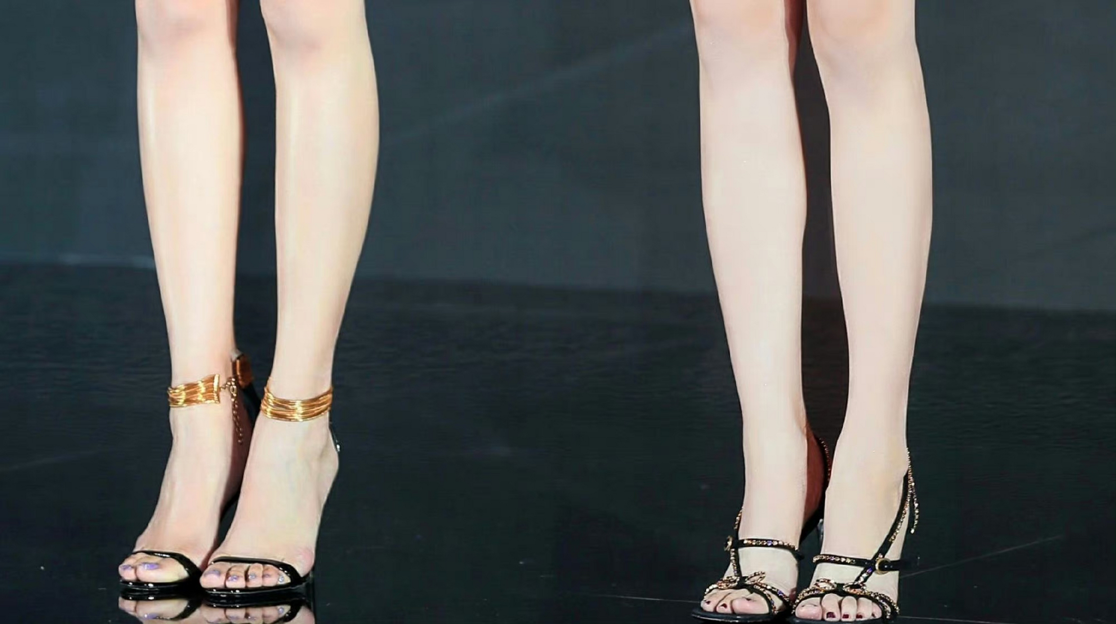 白鹿 高跟凉鞋美jio丫[爱你] #白鹿