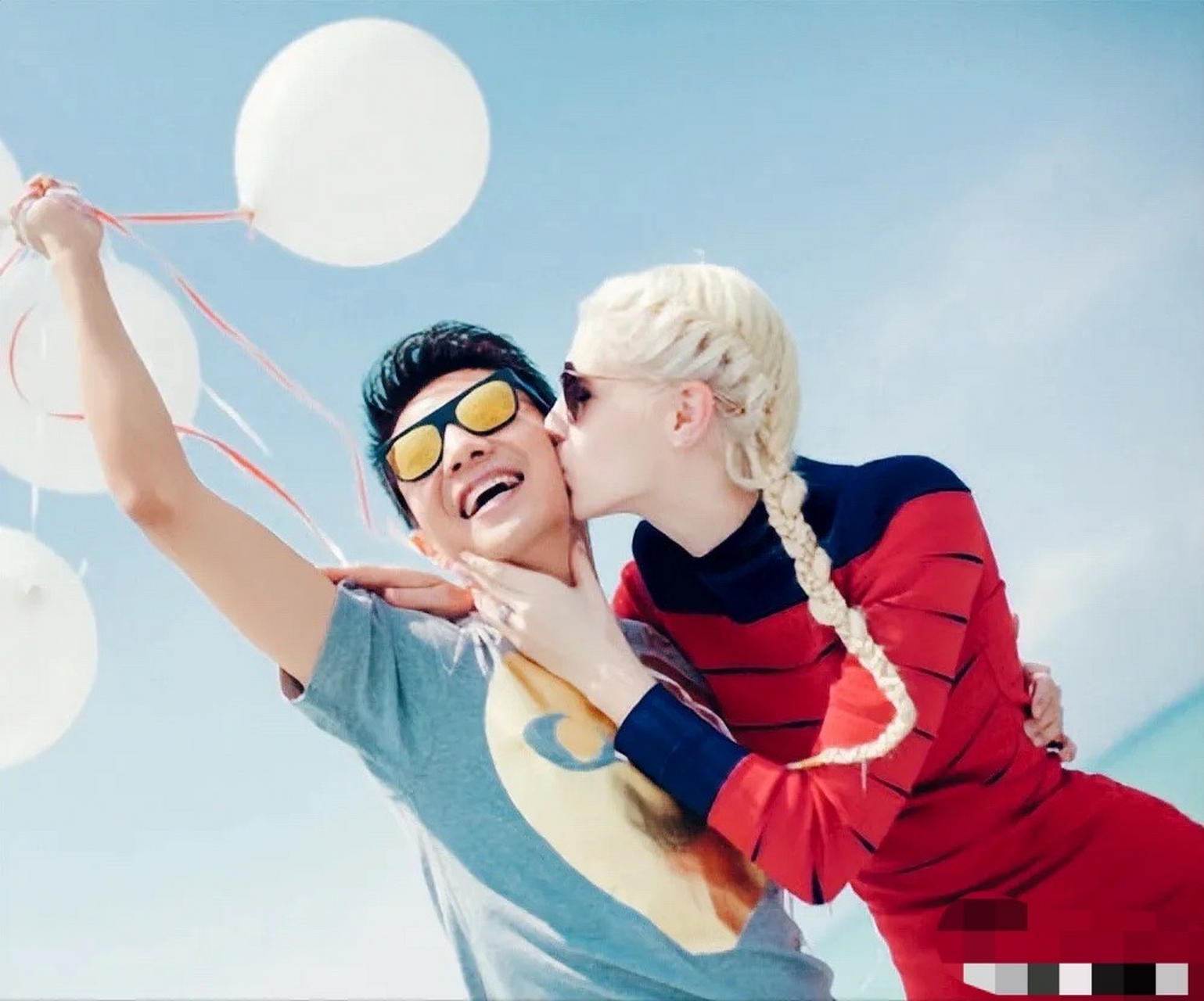 一次,撒贝宁和美女妻子李白,在大街上吵了起来,李白吼了两句话,让