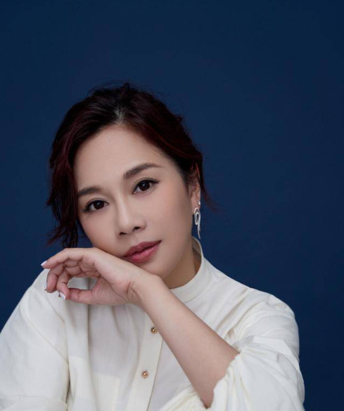 陈松伶:14岁出道18岁成名让古天乐爱而不得,嫁内地男星被婆婆嫌