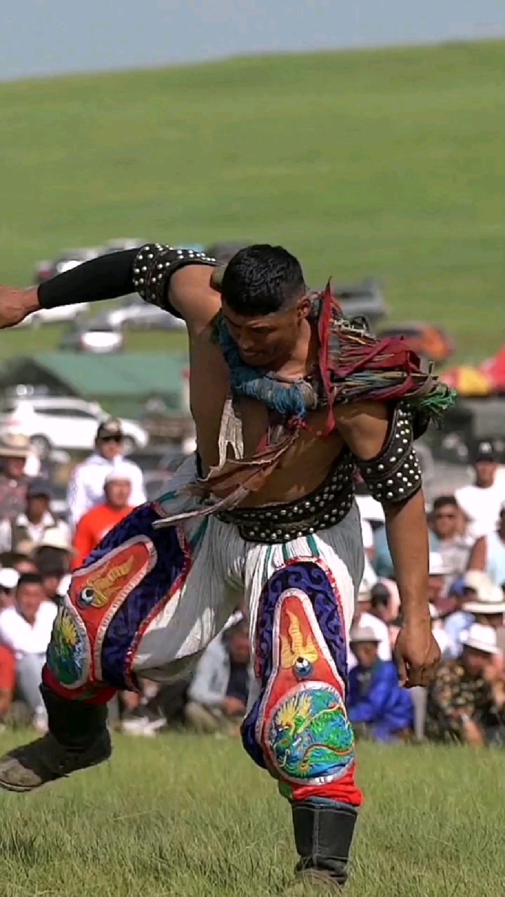 锡林郭勒盟,草原上的蒙古摔跤汉子-度小视