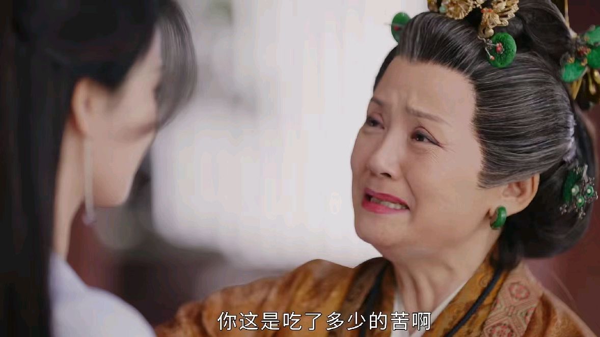 同样演"和蔼祖母",徐美玲,曹翠芬放在一起,差异显著