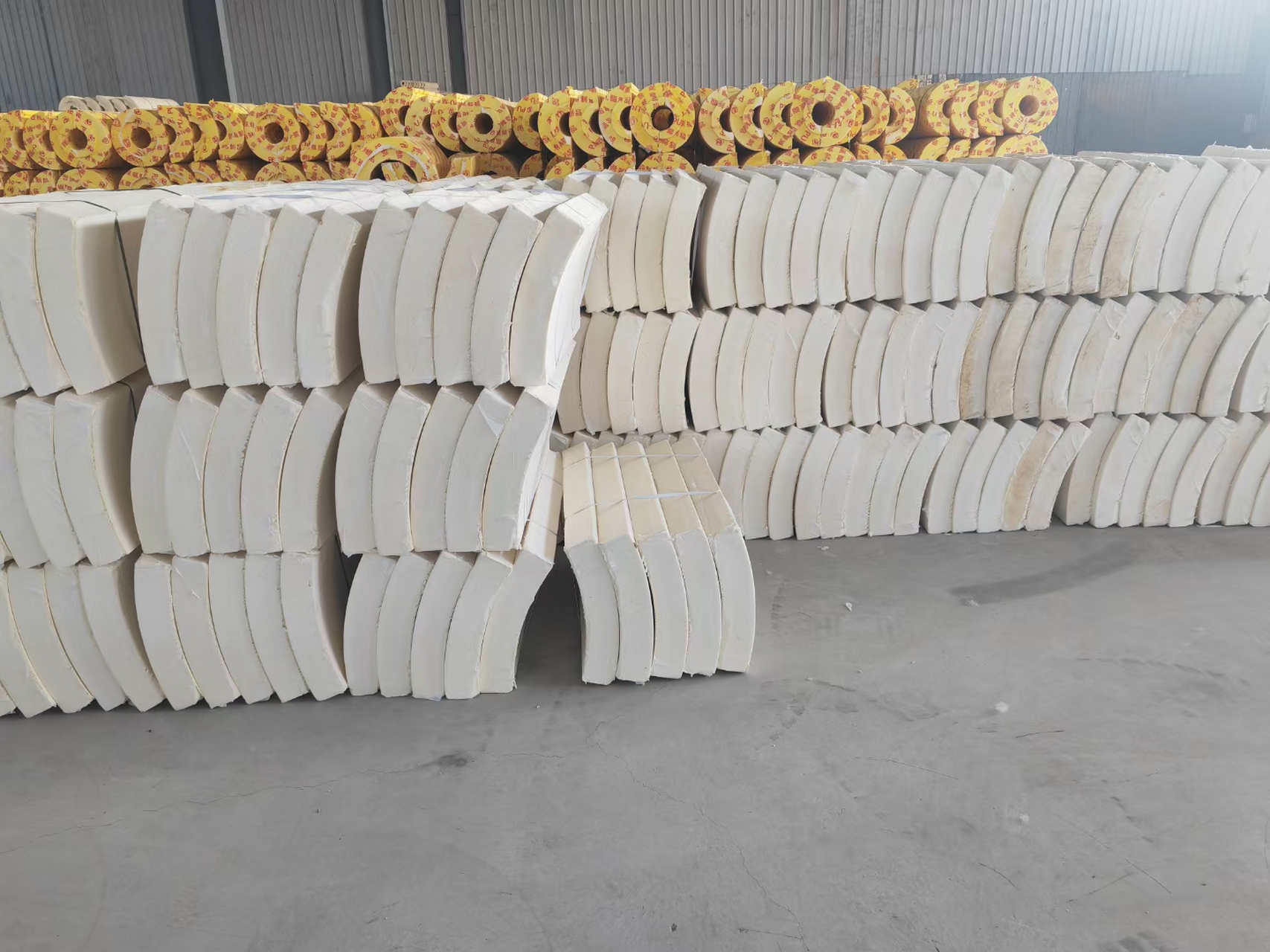 聚氨酯保冷管壳,大量接单中,欢迎咨询