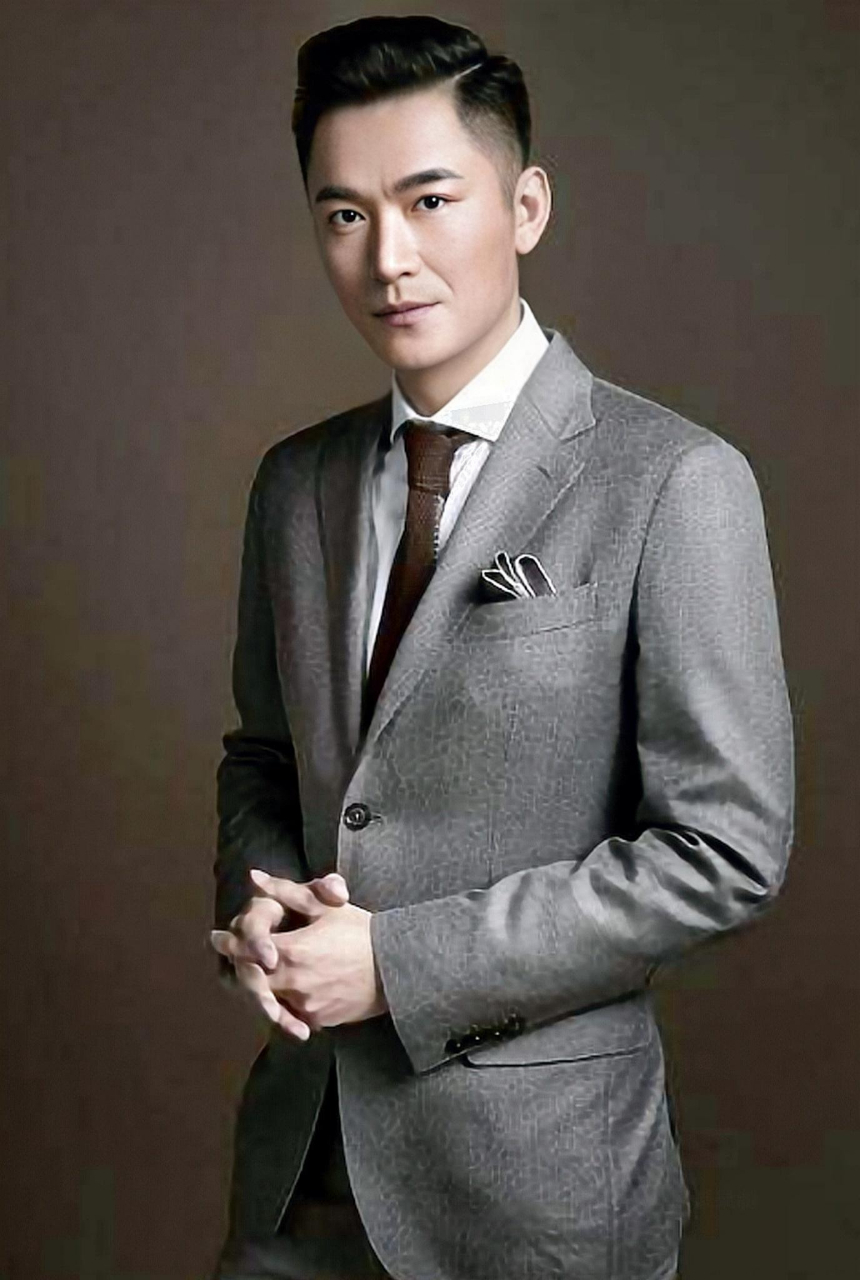 说到朱泳腾,估计大家应该都非常熟悉,作为电视剧里的老面孔,朱永腾