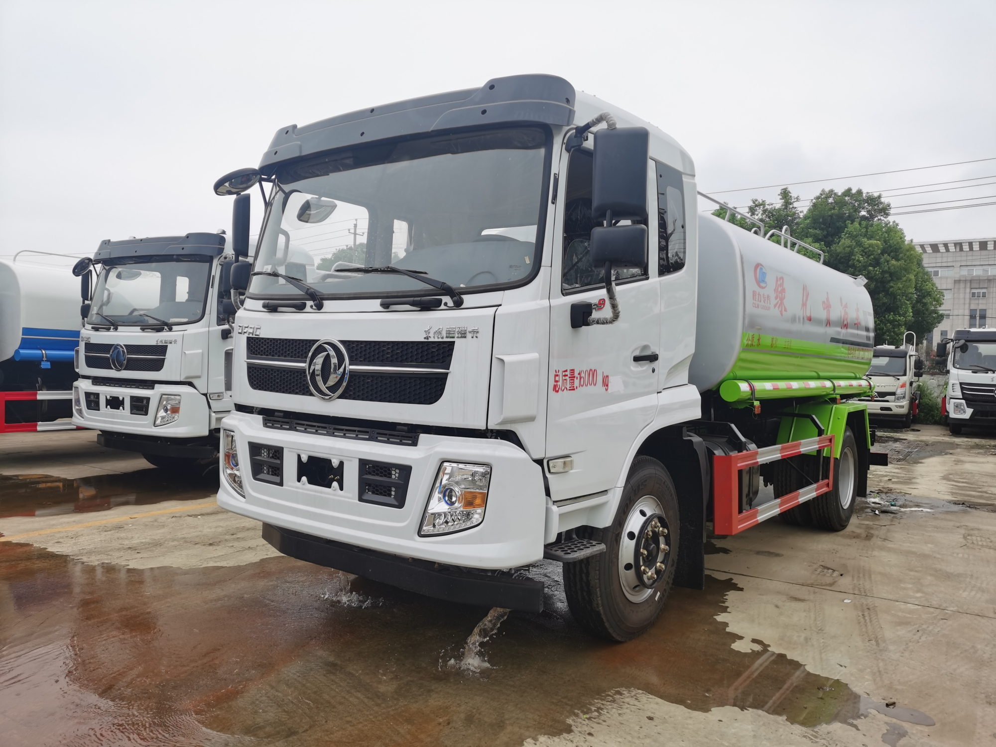 东风12方洒水车,洒水车厂家直销