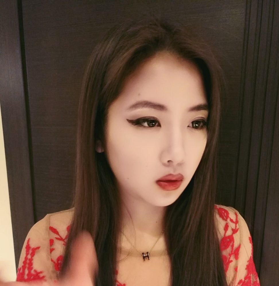 朱文琪:牛津大学第一美女,性感优雅的女人