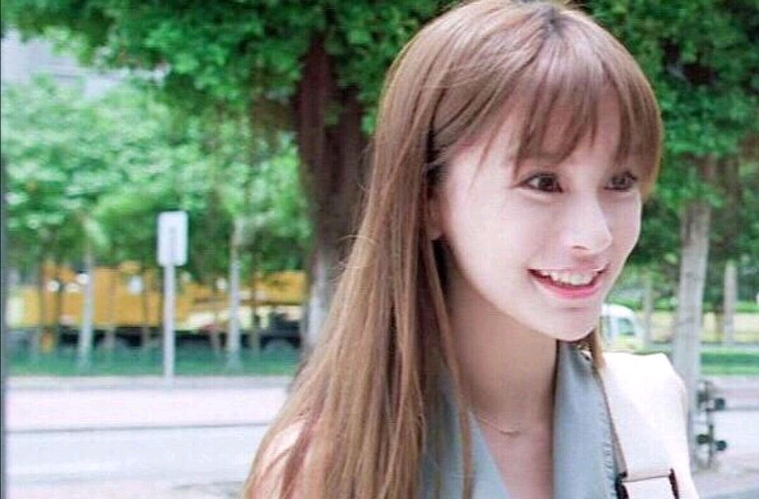 angelababy18岁在日本的旧照流出!无滤镜颜值能打