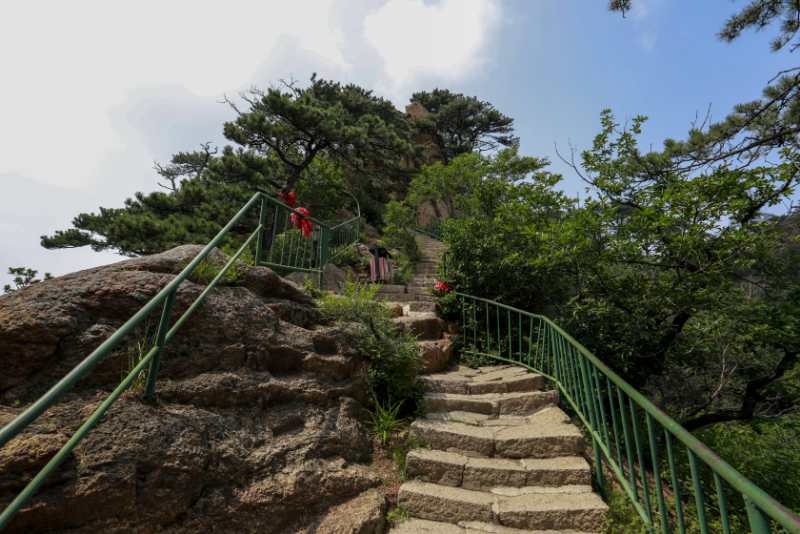 鞍山千山五佛顶景色好美