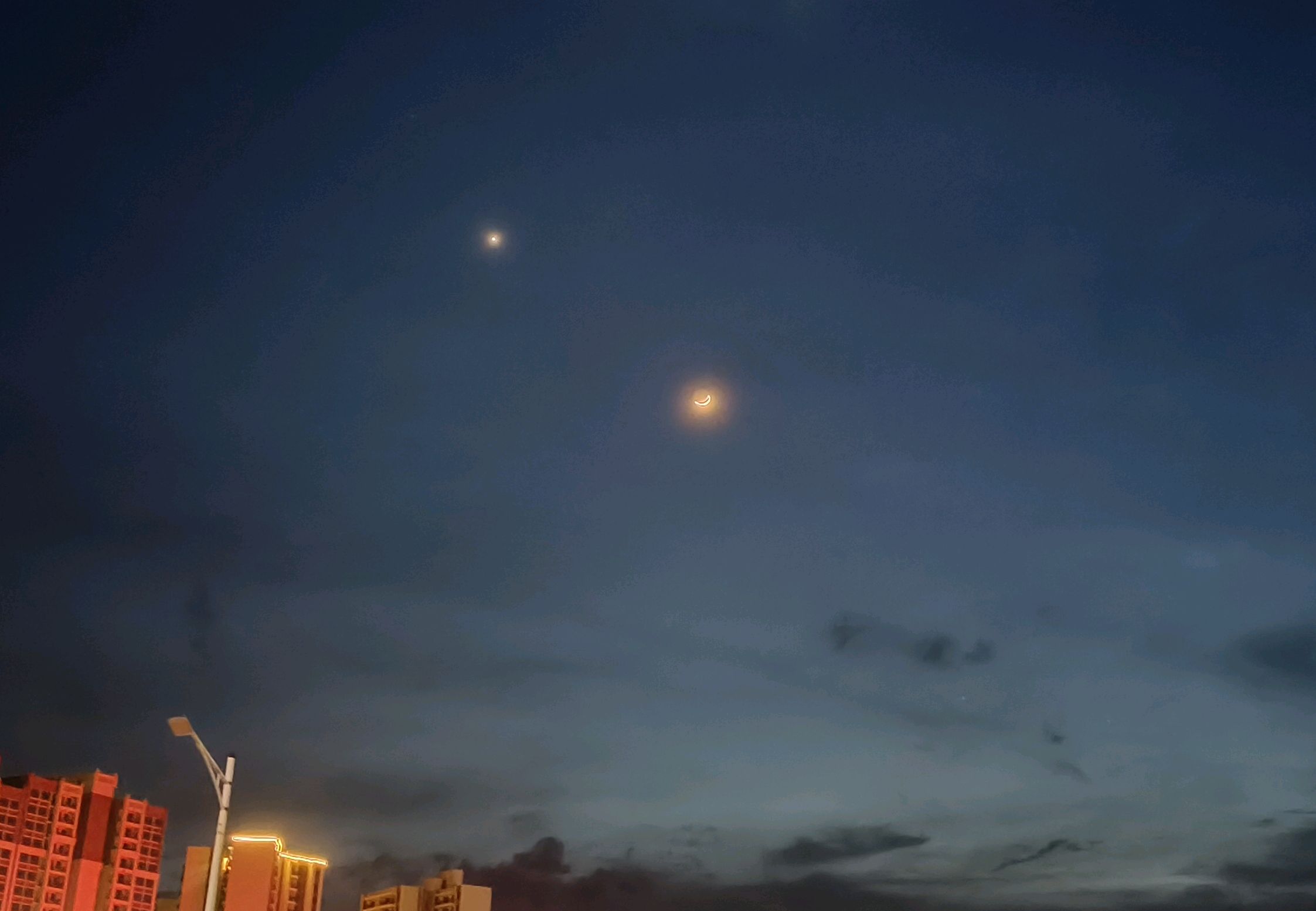 暗淡蓝点,你有什么看法?