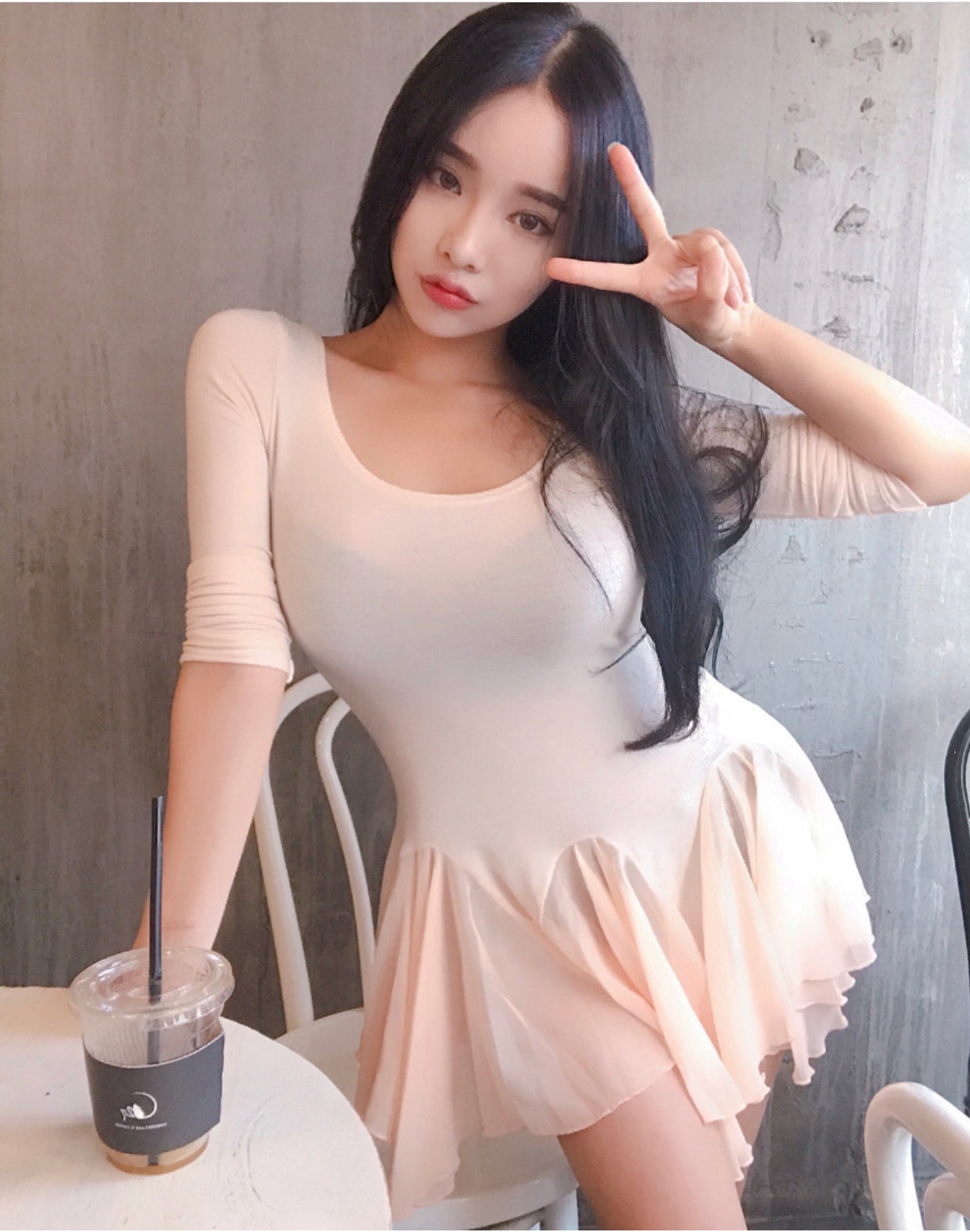 身材傲人的韩国网红主播jeee622