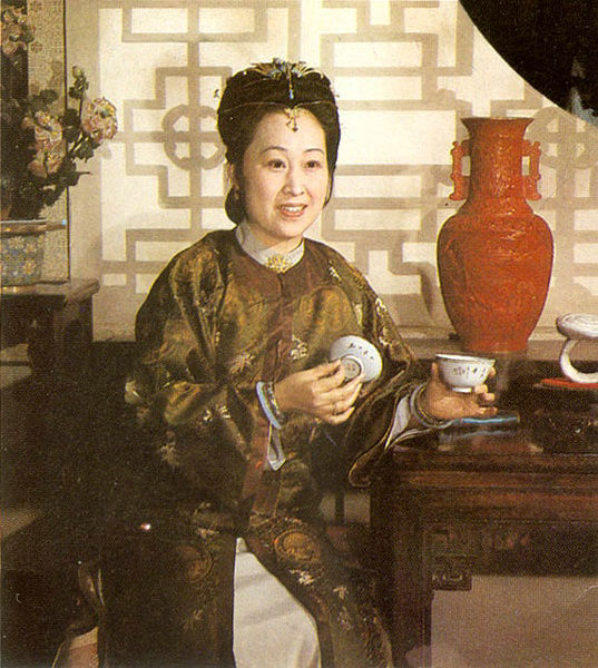 李凤英