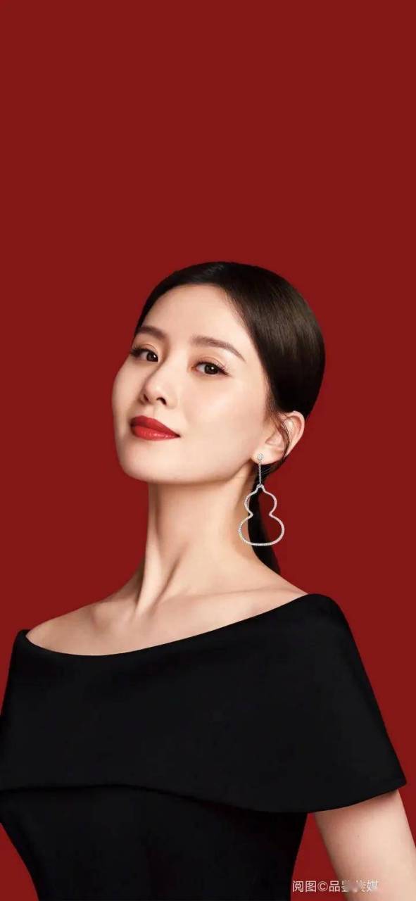 时代峰峻第五代已经跑去学校招新了,这一次据说还想着招女生,搞一波