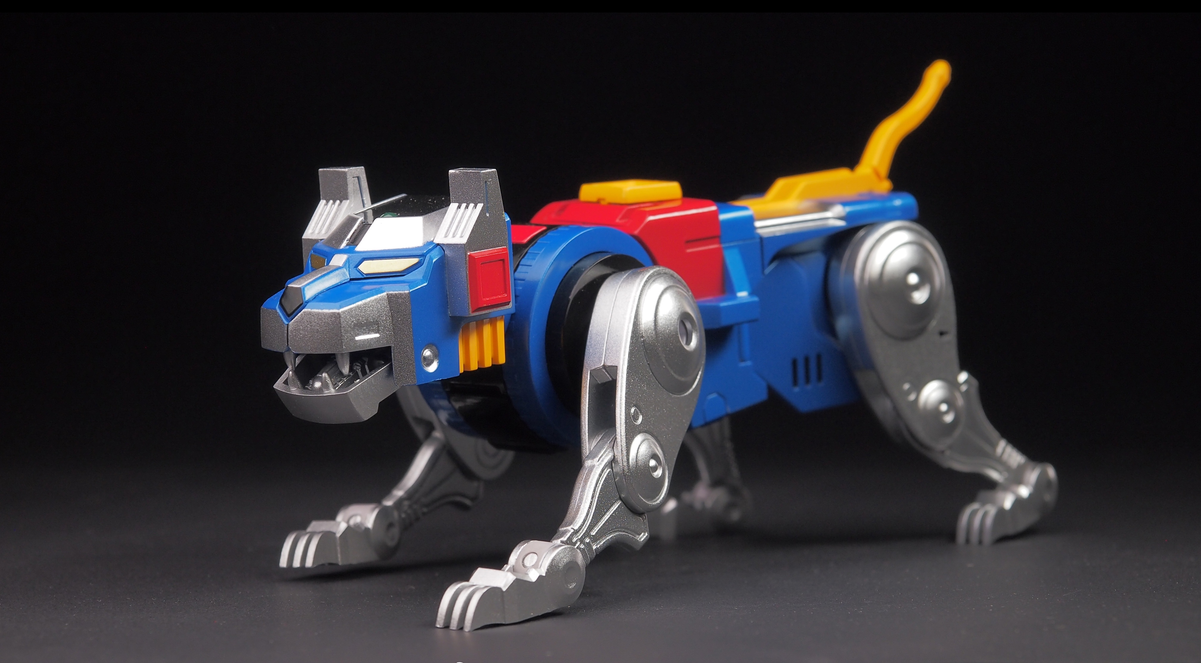 模型欣赏:threezero 战神金刚百兽王