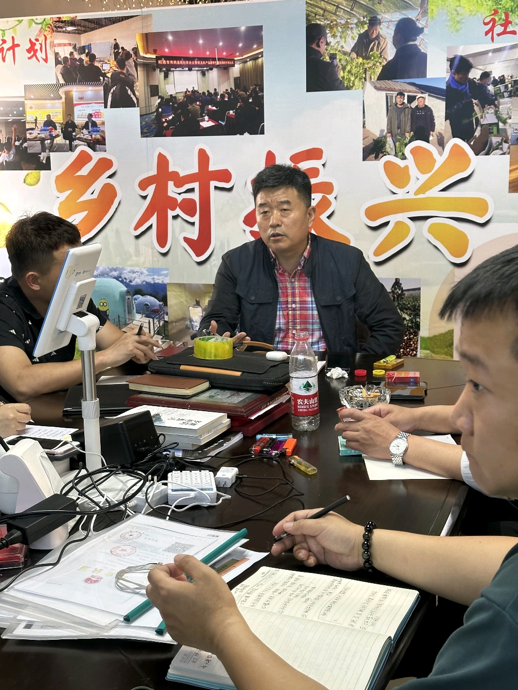 乡村振兴狂人—王俊明