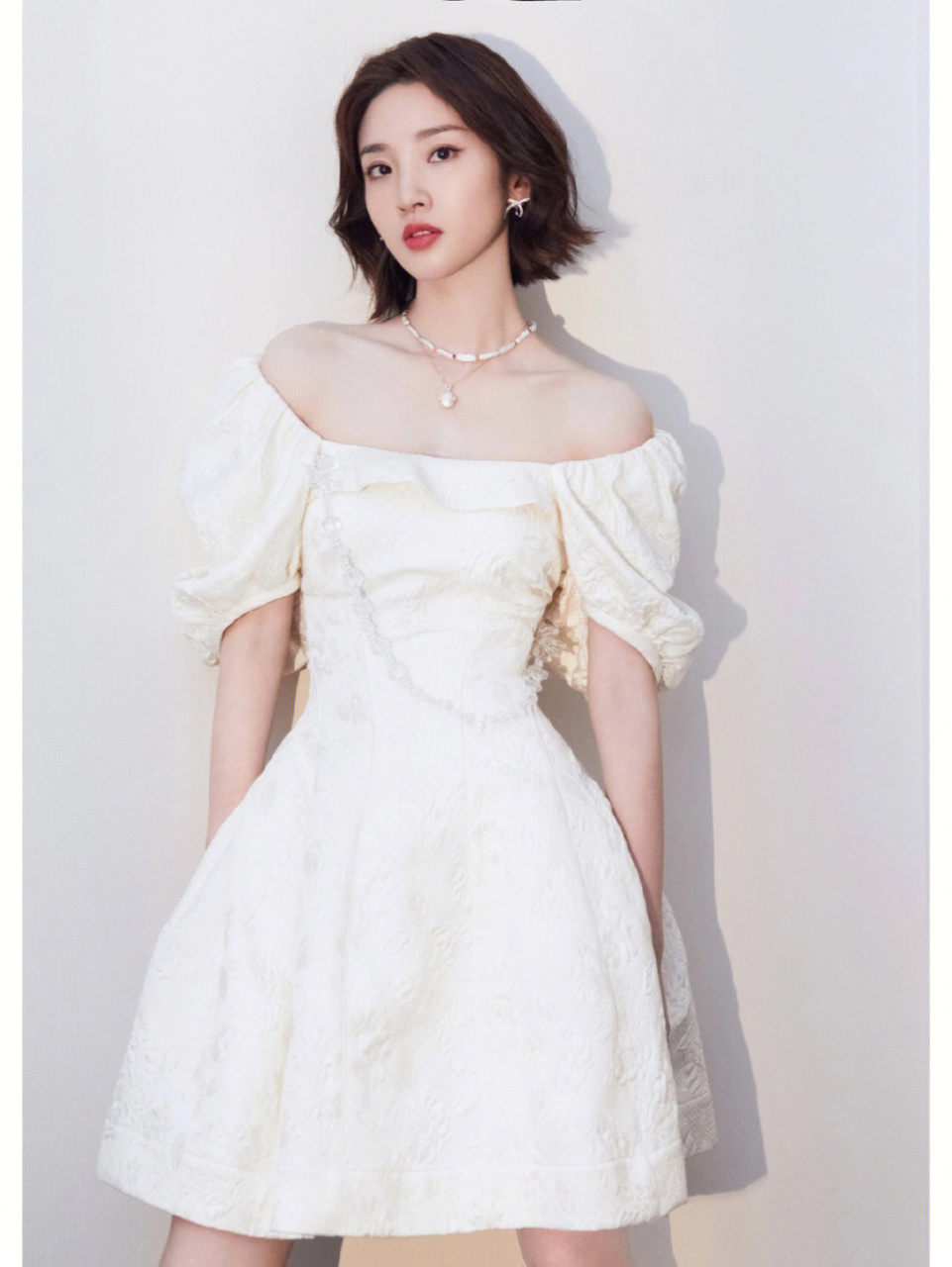 唐艺昕|||唐艺昕 四川遂宁艺人 87年女明星 重庆大学美视电影学院