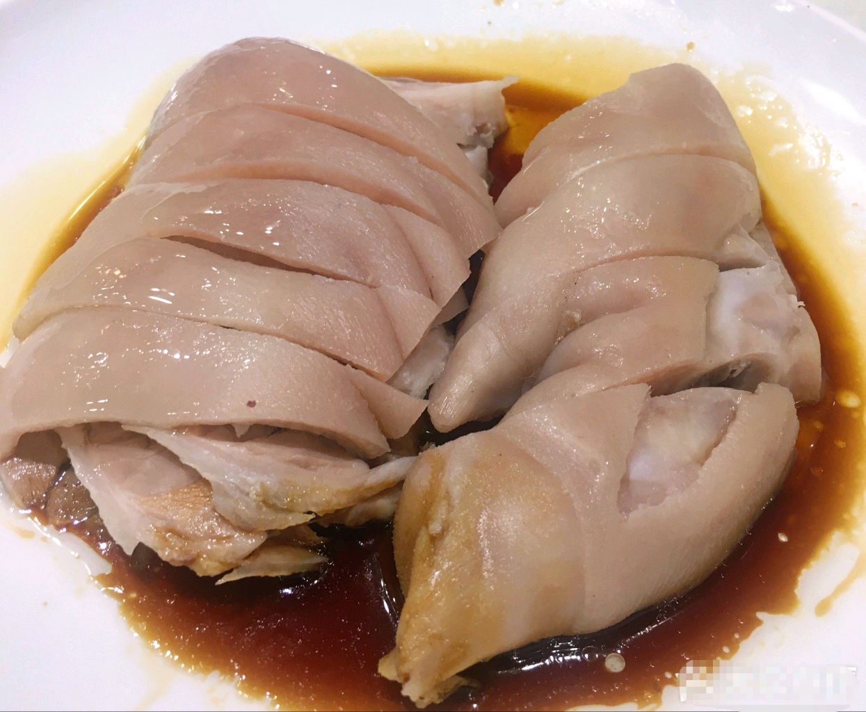 老字号招牌《白切猪手》