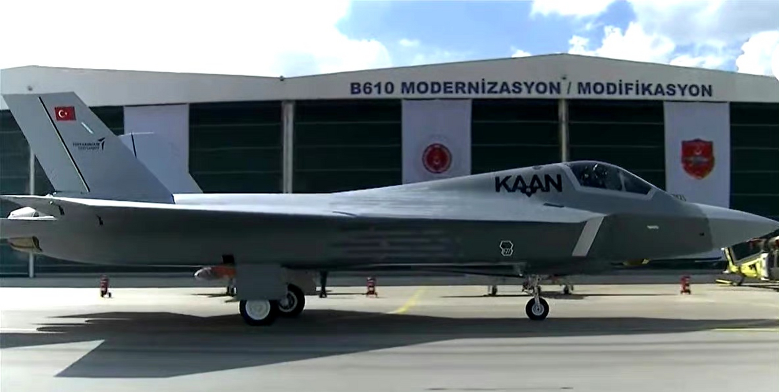 土耳其五代机正式命名"可汗" 67,正所谓黄蒸胳脑…心思不小!