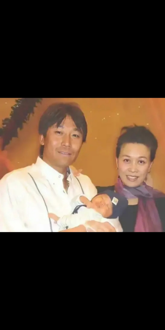 "那英听到这话,顿时气得饭都吃不下了.