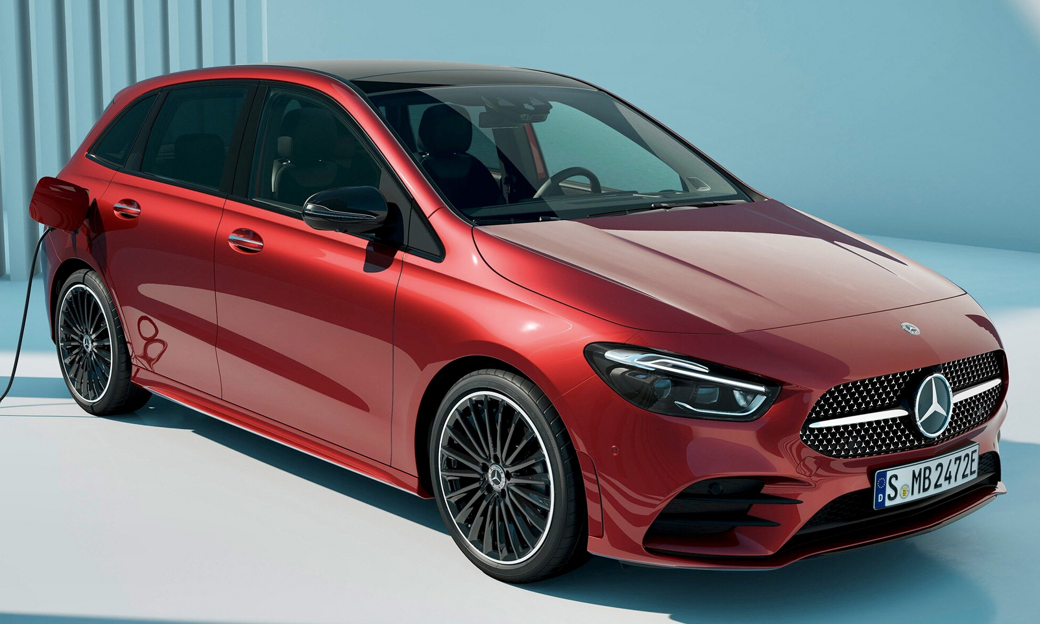 奔驰新款b级新能源,紧凑型家用代步车,适合居家的小女人