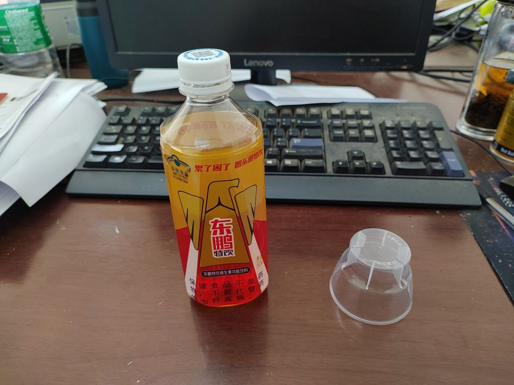 東鵬特飲這個蓋子是這樣用的嗎?