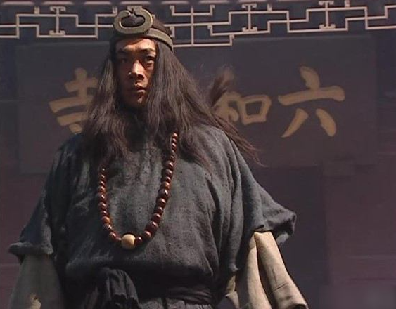 武松的外貌?