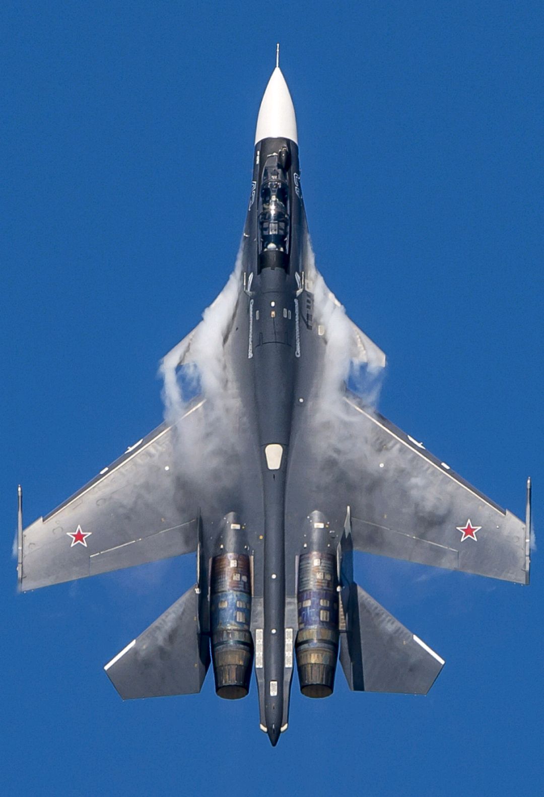 在苏式战机大家族中,苏27分量有多重?