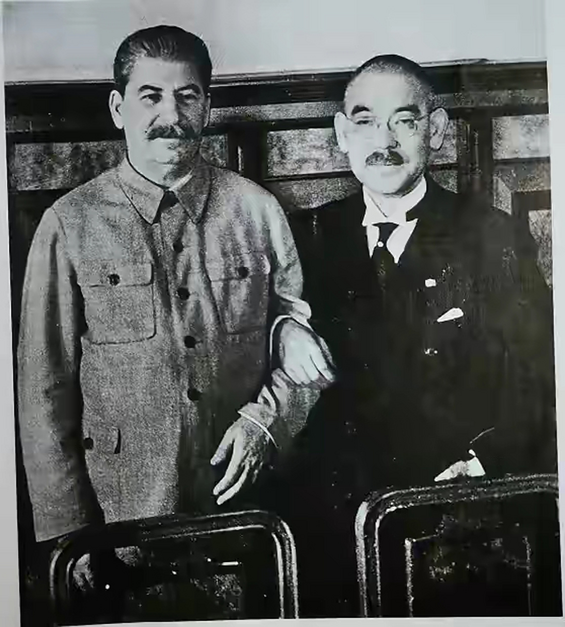 松冈洋右,二战时期日本外务省著名的鹰派人物,当时日本国民崇拜的英雄