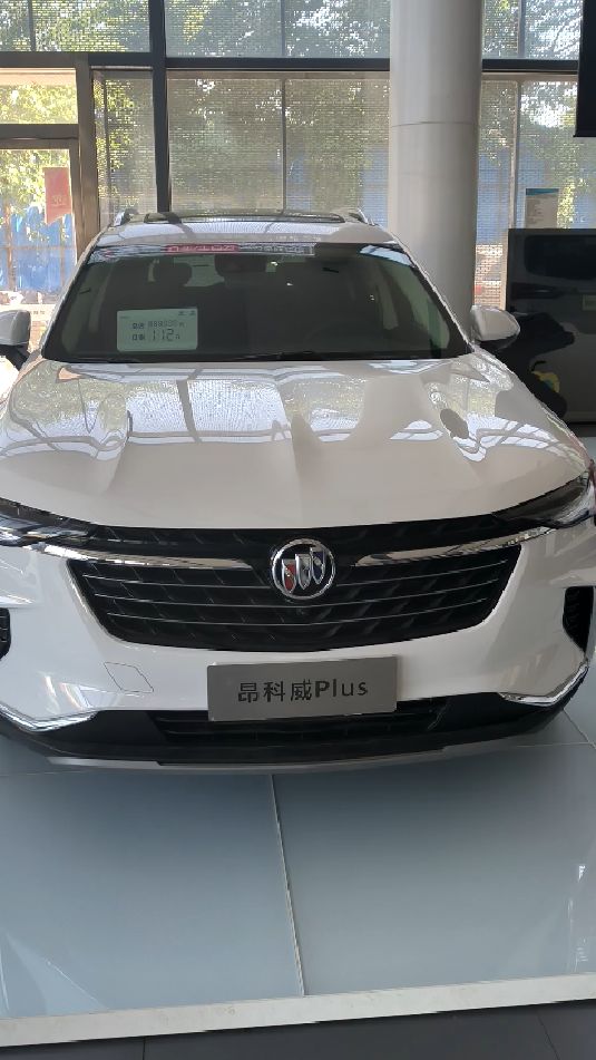 别克昂科威plus白色大气稳重,有格调,真的很爱