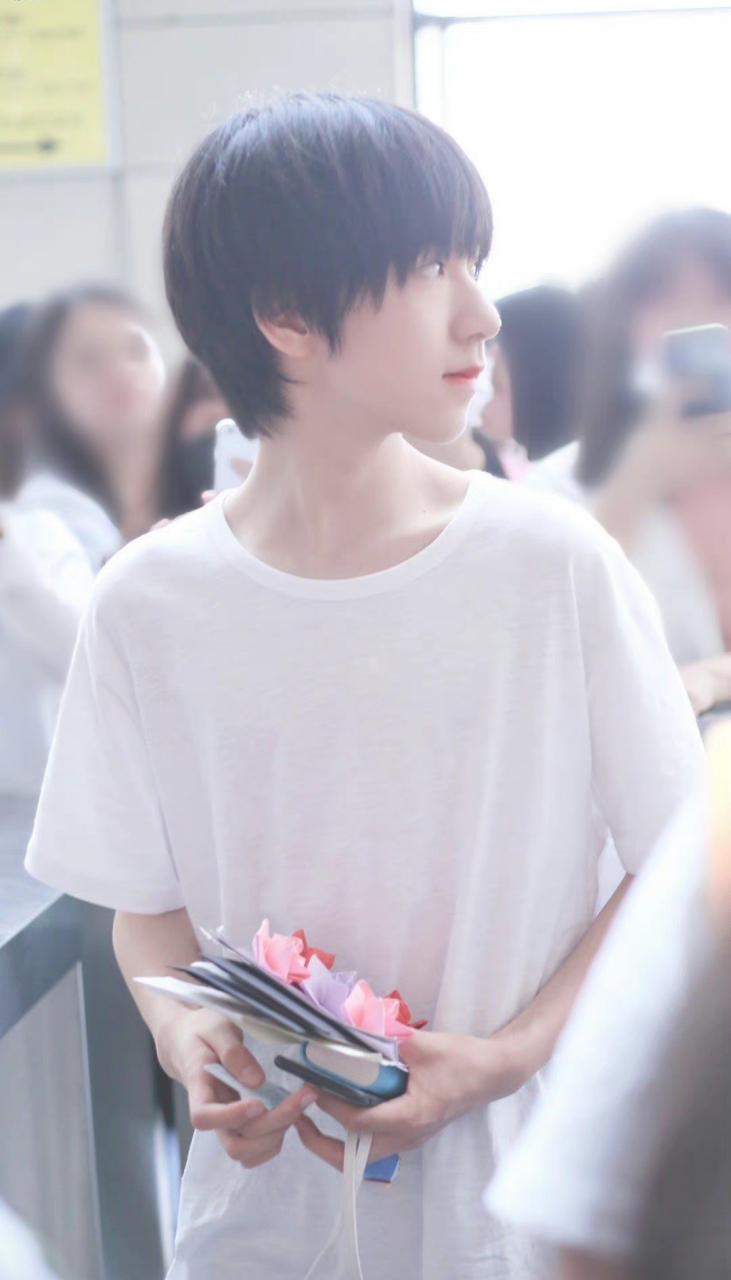 贺仙子名不虚传,好美啊#时代少年团