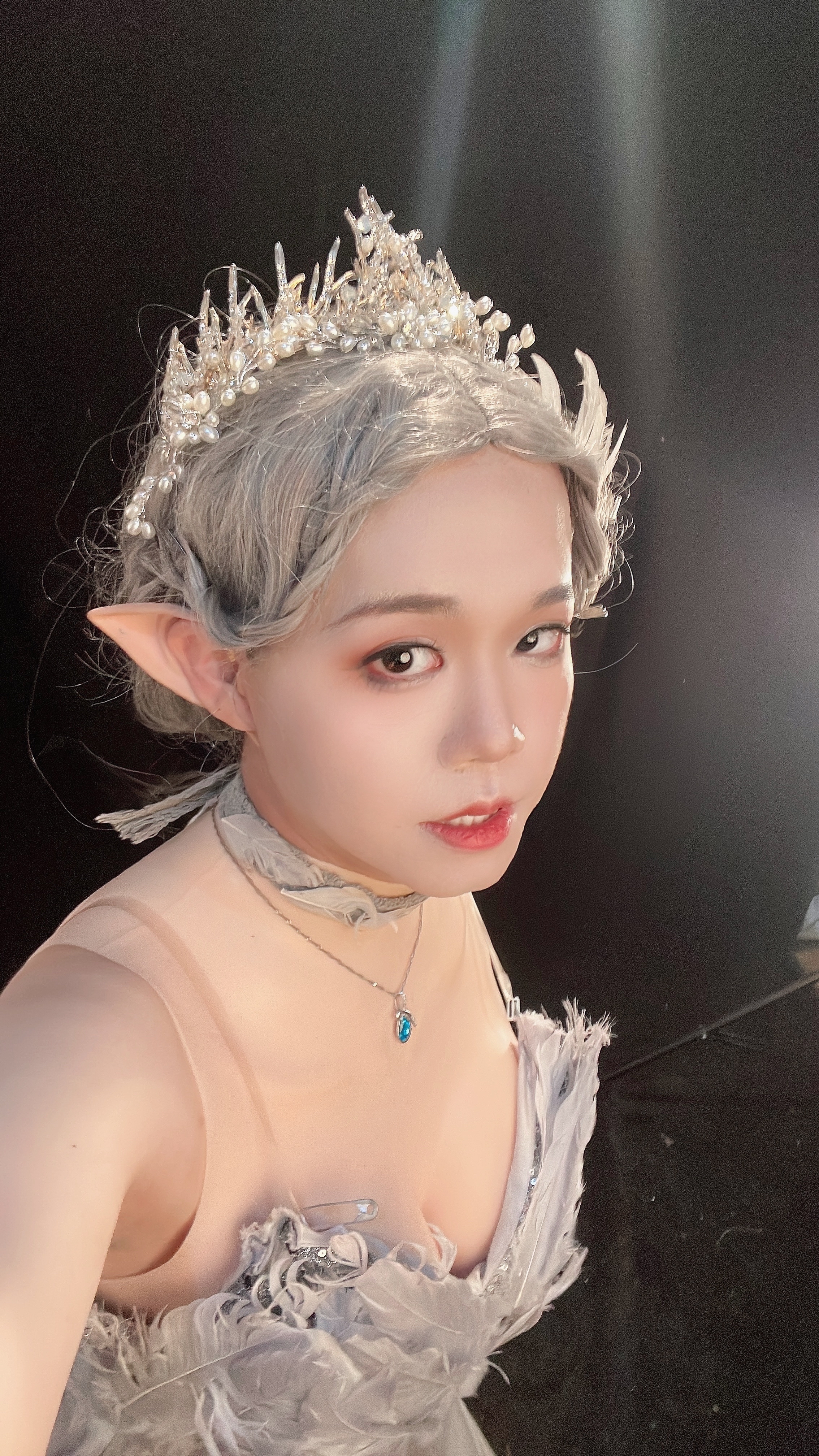 最美伪娘coser李丰姐姐男扮女装太美了,令人心动的感觉