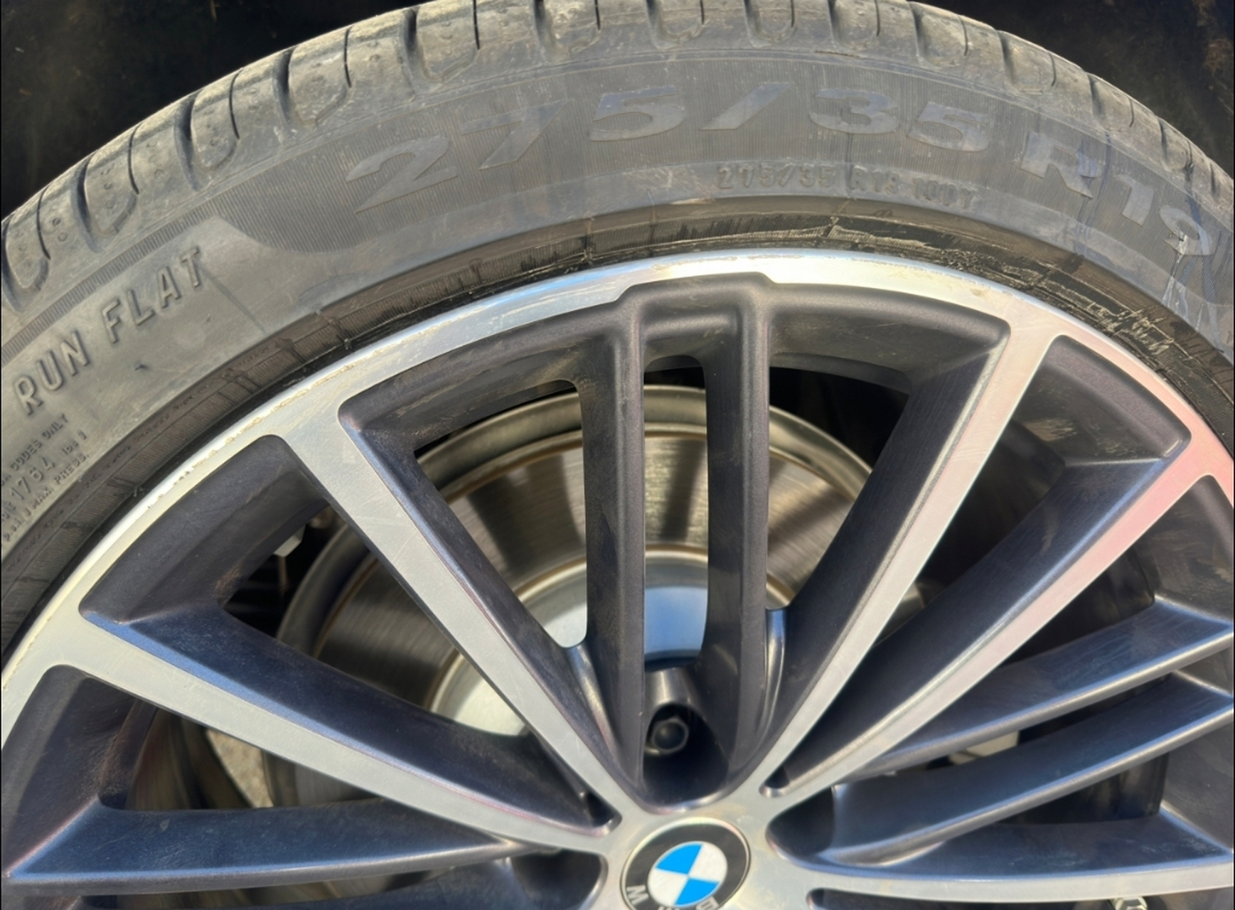 补了一个宝马车胎要150,怎么这么贵?你们补一个胎多少钱?