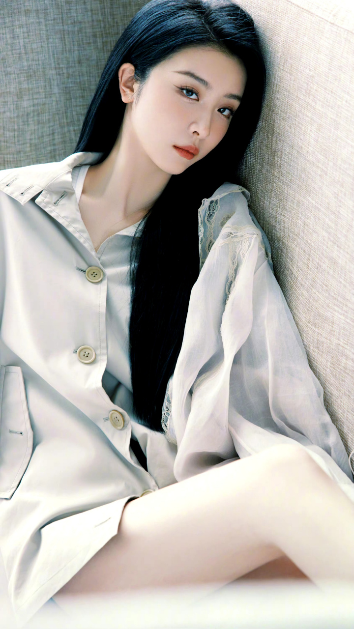 近日,陈飞宇,周也,赵小棠等主演的爱情电影《倒数说爱你》在山东