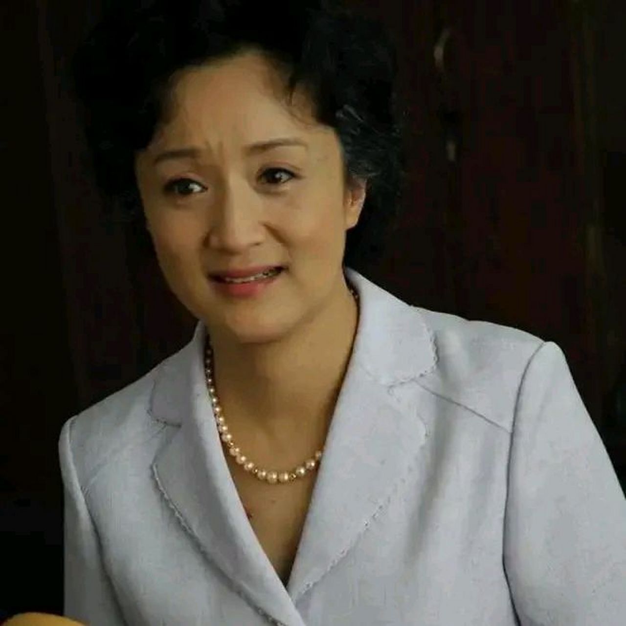 女演员杨昆,谈到拍摄欢乐颂的时候,扮演一个恶婆婆,欺负杨紫,网上那个