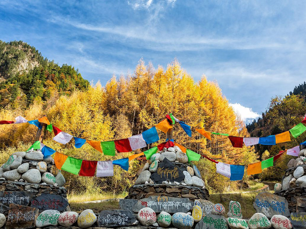 国庆假期避开人潮拥挤,就来川西这几座小众景点,好玩又惬意!