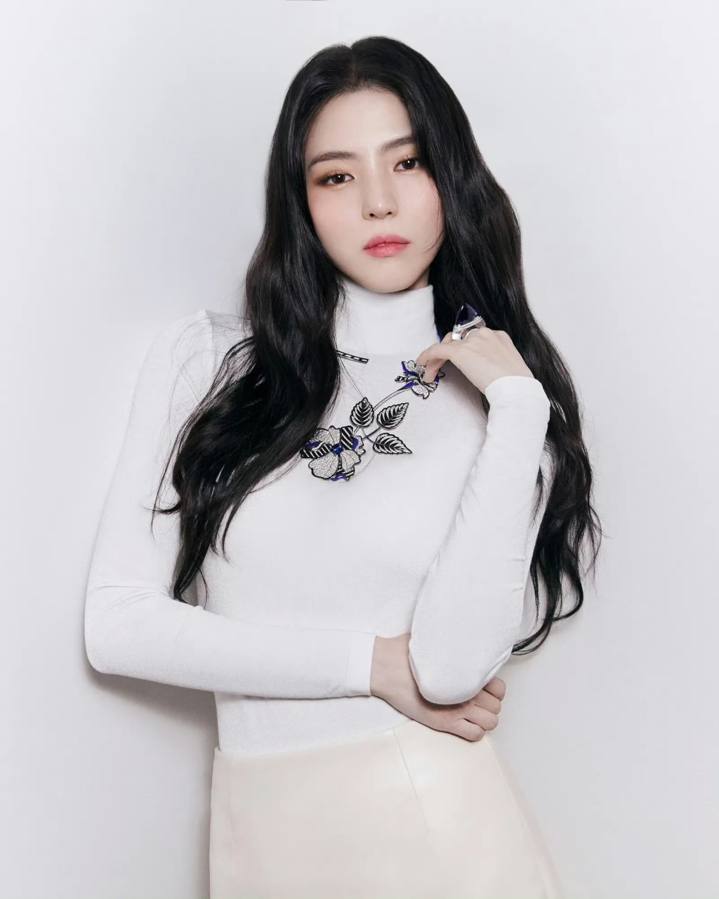 韩素希出席boucheron 首尔珠宝展览开幕活动造型美图 #美女# #优质