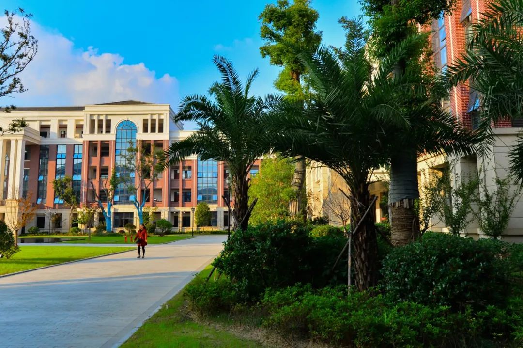 南通市八一中学的精气神