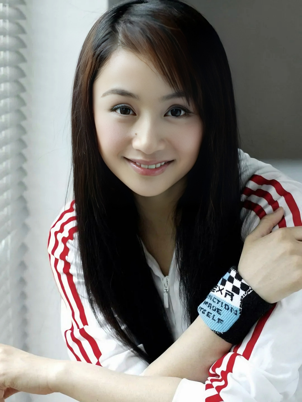 曹颖是多少人的童年女神,明艳动人,辨识度很高#年轻时极为貌美的女