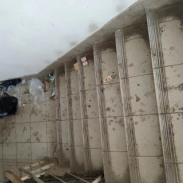 天津西青银湾国际广场,现实版的猪笼城寨