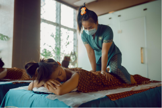 和兰泰式spa:被动瑜伽按摩让身体所有部位都能够得到放松