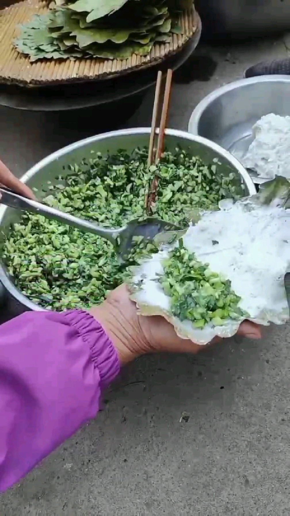 地方特色美食菠萝叶饼