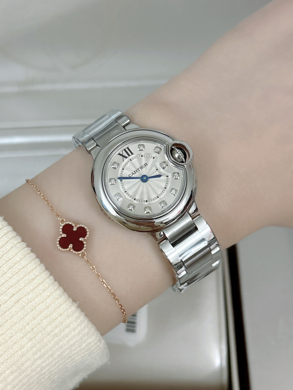 星座畅聊 十二星座:天秤座腕表:卡地亚经典款蓝气球  天秤座是出了名